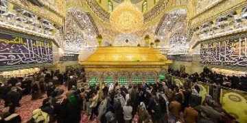 نماز مسافر در حرم امام حسین (ع) 