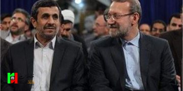 دیدار لاریجانی و احمدی نژاد در ساعت یک بامداد