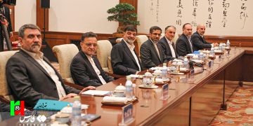 سردار رادان با لباس شخصی