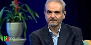شعرخوانی بامزه جواد خیابانی در آنتن زنده