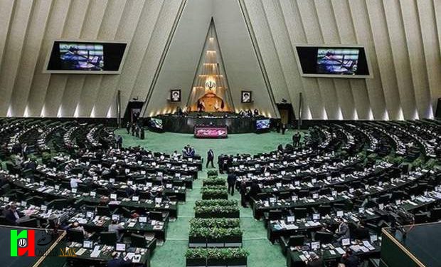 نامزدهای انتخابات مجلس این متن را در خلوت خود بخوانند؛ با وجدان خود محاسبه کنند