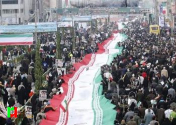 حضور باشکوه مردم مشهد در راهپیمایی ۲۲ بهمن