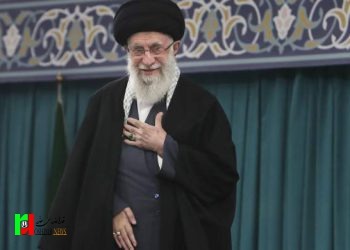 شوخی جالب آقا با یکی از دانشجویان