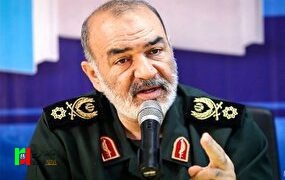 فرمانده سپاه: از ما مستمرا درخواست «وعده صادق ۳» میکنند/ اجازه نمیدهیم اشتهای مردم برای اقتدارطلبی کور شود