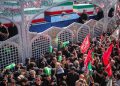 بدرقه تاریخی و باشکوه «آقای شهید ایران»/ پرچم انتقام در دستان مردم