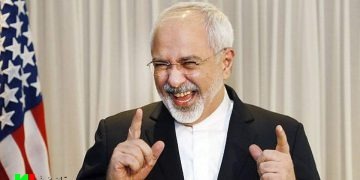 دلیل انتشار مقاله ظریف در فارن افرز با این عکس؟!