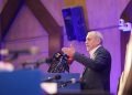 افشاگری و شفاف سازی / دبیر کل یک حزب سیاسی در وزارت خانه پر پول تعاون ، کار و رفاه اجتماعی اما همیشه بدهکار چه میکند؟!